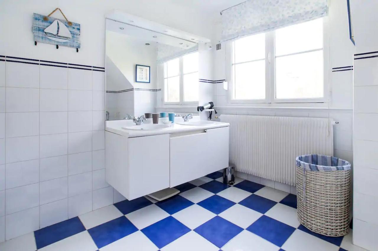 Bed and Breakfast Les Glycines Croix Esterno foto