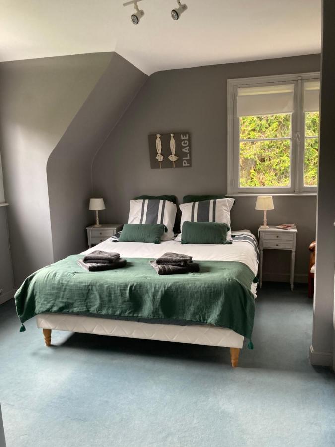 Bed and Breakfast Les Glycines Croix Esterno foto
